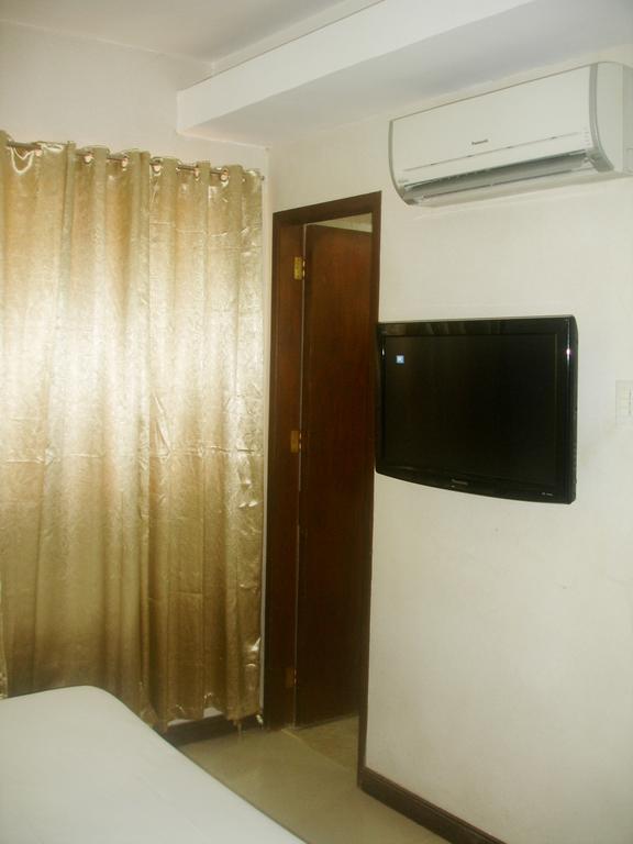 Roxas Midtown Hotel Cameră foto