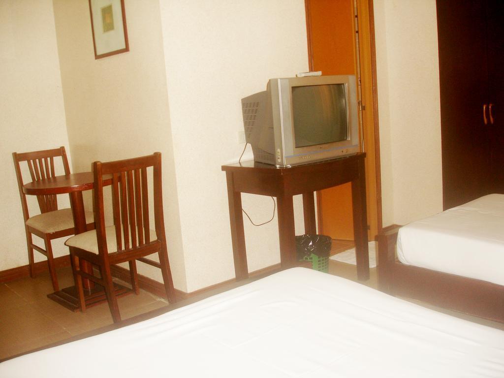 Roxas Midtown Hotel Cameră foto